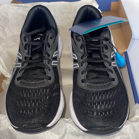 ASICS gel- excite 6 black and white sneakers size 6 - Picture 8 of 10